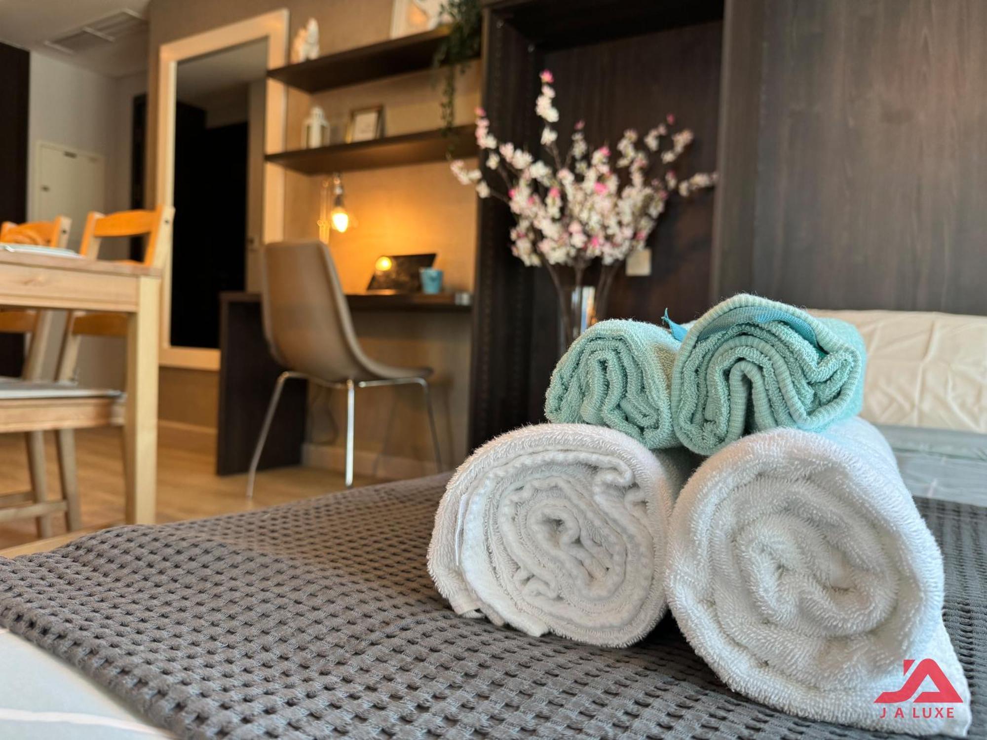 Cozy Marina & Sea View Apt In Bay Central Tower Dubai Marina With Modern Gym & Pool, Steps To Beach & Metro Exteriér fotografie